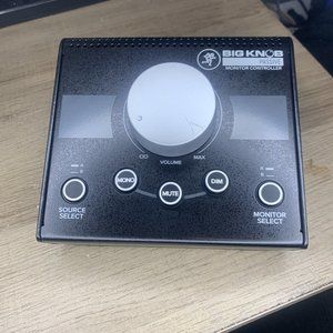 Mackie Big Knob Passive 2x2 Studio Monitor Controller